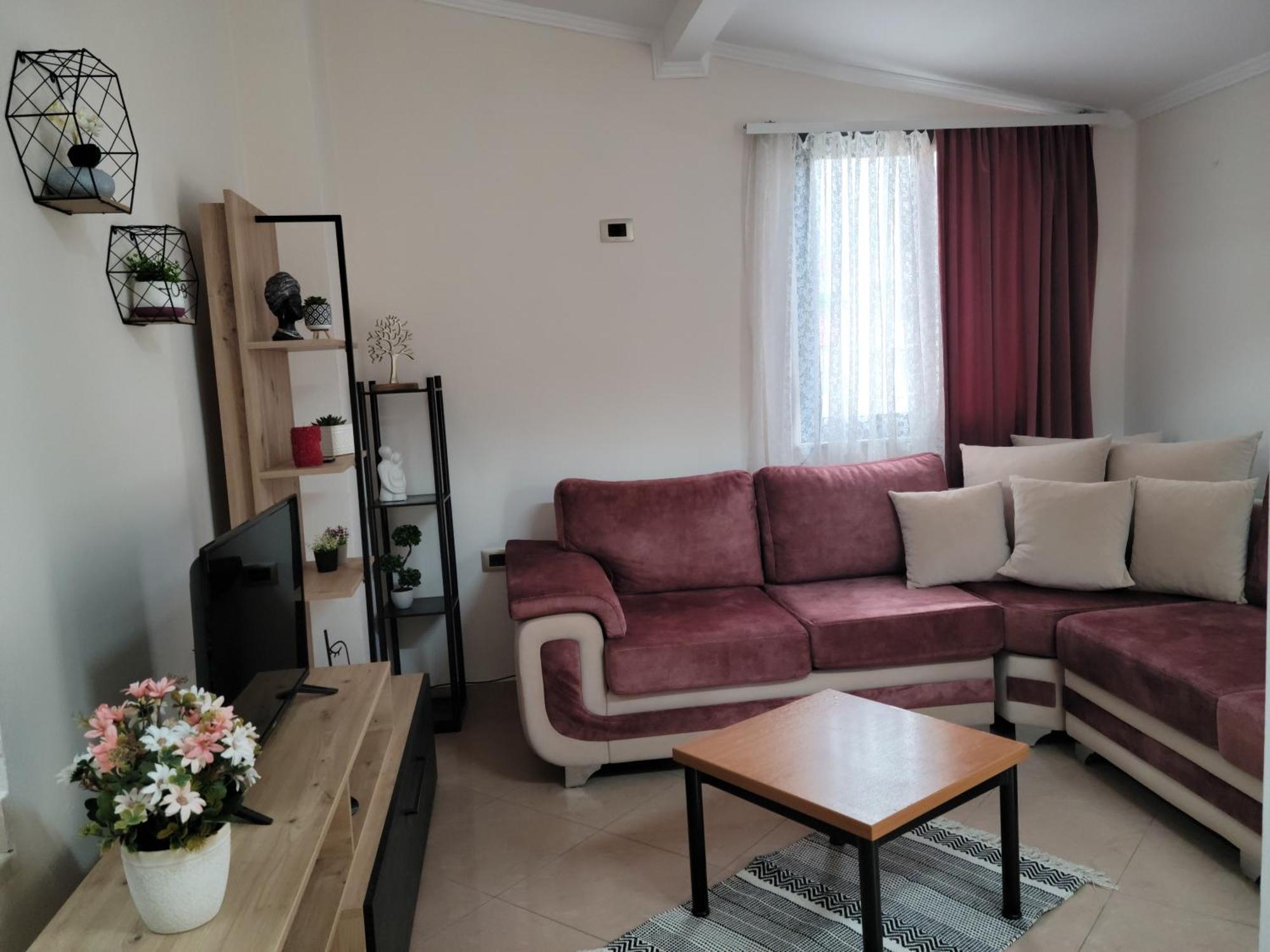 Gledis Apartment Tirana - Panoramic City Terrace Luaran gambar
